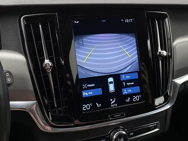Volvo V90 D4 AWD MOMENTUM AUT - foto 45