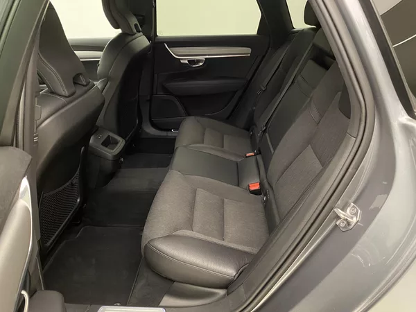 Volvo V90 D4 AWD MOMENTUM AUT - foto 5