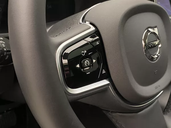 Volvo V90 T8 AWD RECHARGE DARK PLUS AUT - foto 19
