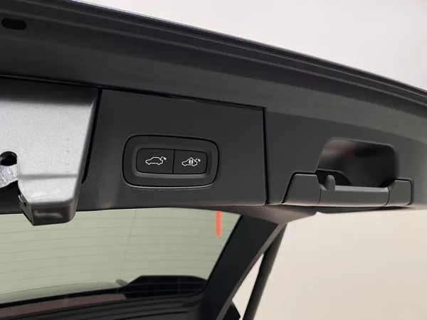Volvo V90 T8 AWD RECHARGE DARK PLUS AUT - foto 34