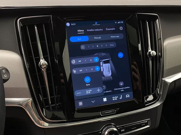Volvo V90 T8 AWD RECHARGE DARK PLUS AUT - foto 42