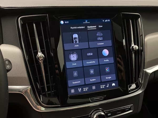 Volvo V90 T8 AWD RECHARGE DARK PLUS AUT - foto 47
