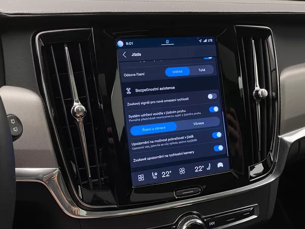 Volvo V90 T8 AWD RECHARGE DARK PLUS AUT - foto 50