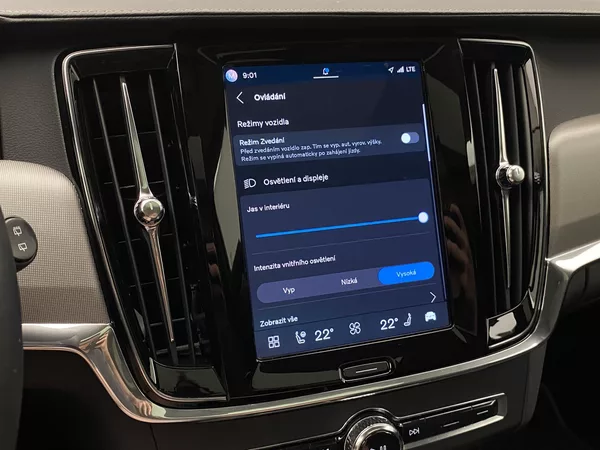 Volvo V90 T8 AWD RECHARGE DARK PLUS AUT - foto 51