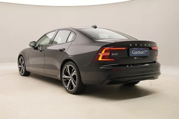 Volvo S60 B5 AWD DARK ULTIMATE AUT CZ - foto 10