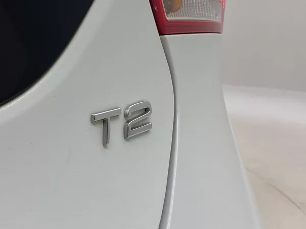 Volvo V40 T2 MOMENTUM AUT - foto 31