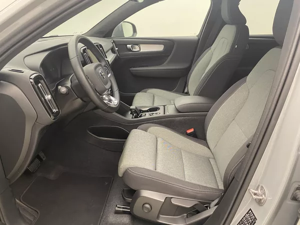 Volvo XC40 B4 CORE AUT - foto 3
