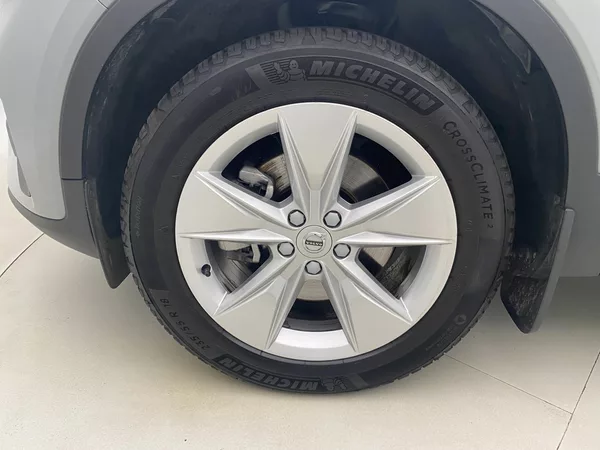 Volvo XC40 B4 CORE AUT - foto 33