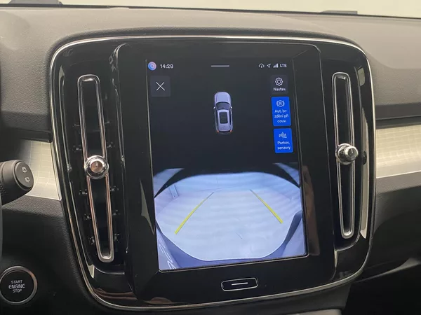 Volvo XC40 B4 CORE AUT - foto 49