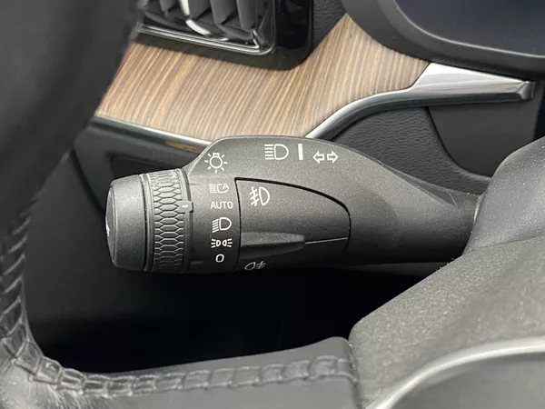 Volvo XC60 B5 BRIGHT PLUS AUT CZ - foto 22