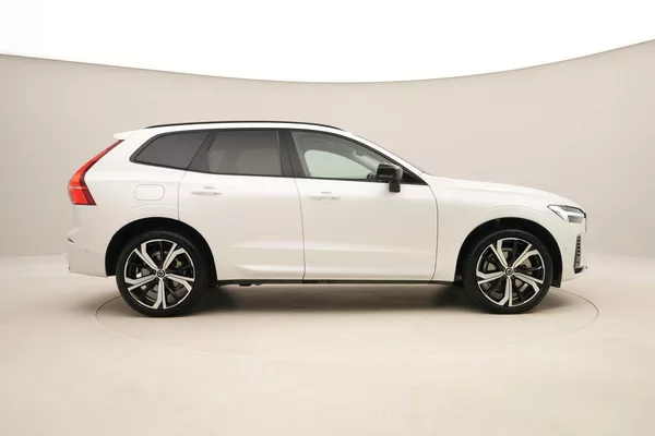 Volvo XC60 T6 AWD RECHARGE DARK PLUS AUT - foto 14