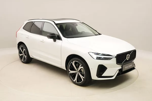 Volvo XC60 T6 AWD RECHARGE DARK PLUS AUT - foto 17