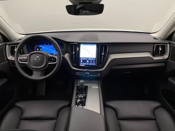 Volvo XC60 T6 AWD RECHARGE DARK PLUS AUT - foto 2