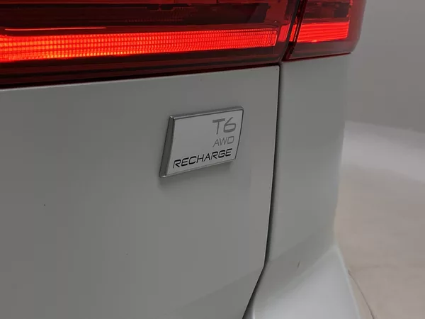Volvo XC60 T6 AWD RECHARGE DARK PLUS AUT - foto 40