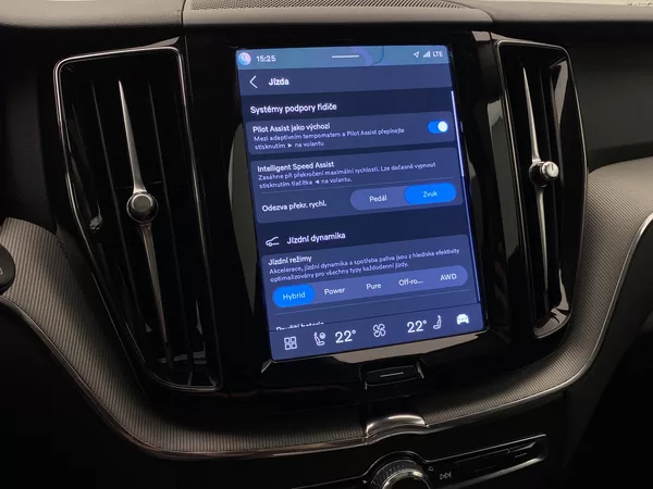 Volvo XC60 T6 AWD RECHARGE DARK PLUS AUT - foto 54