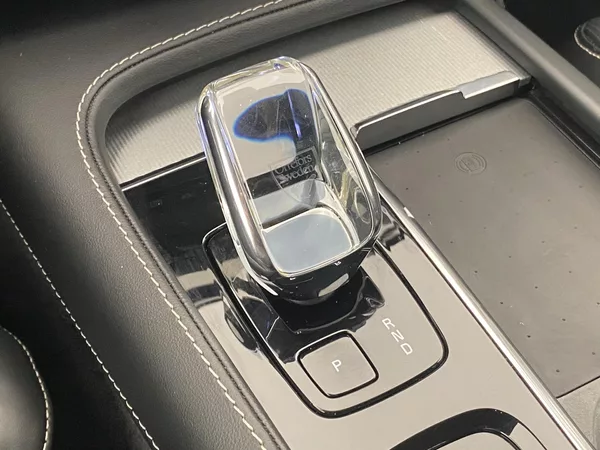 Volvo XC90 B5 AWD DARK PLUS AUT CZ - foto 28