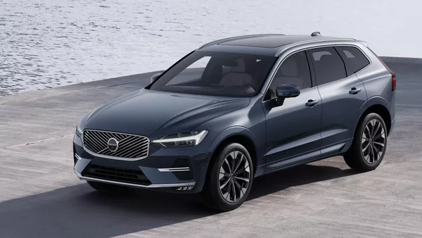 Volvo XC60 B5 AWD AUT BRIGHT ULTRA - foto 2