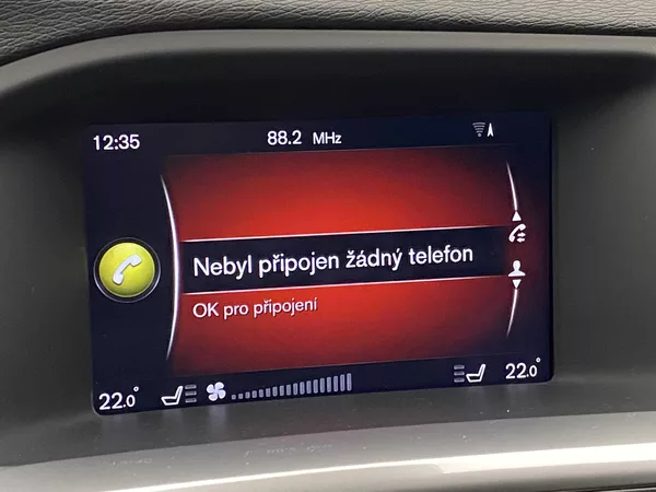Volvo V60 D4 AWD R-DESIGN AUT - foto 40