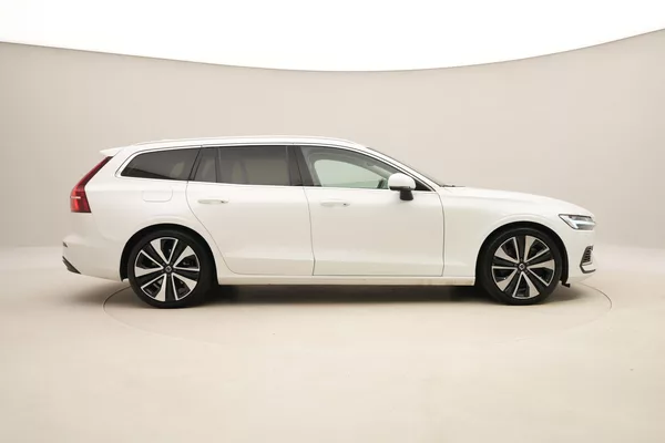 Volvo V60 T6 RECHARGE BRIGHT ULTIMATE - foto 14