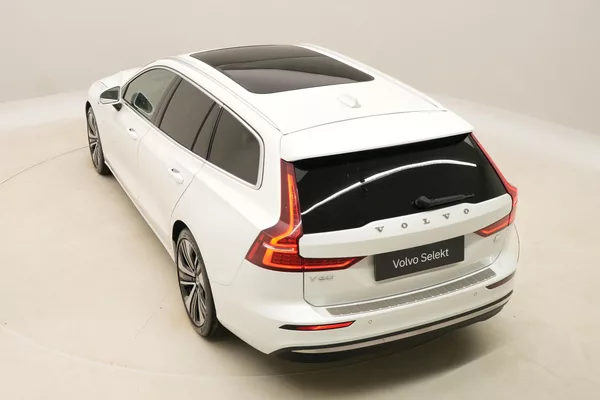 Volvo V60 T6 RECHARGE BRIGHT ULTIMATE - foto 18