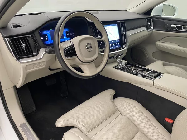 Volvo V60 T6 RECHARGE BRIGHT ULTIMATE - foto 4