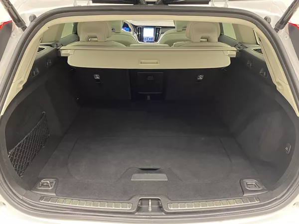 Volvo V60 T6 RECHARGE BRIGHT ULTIMATE - foto 6