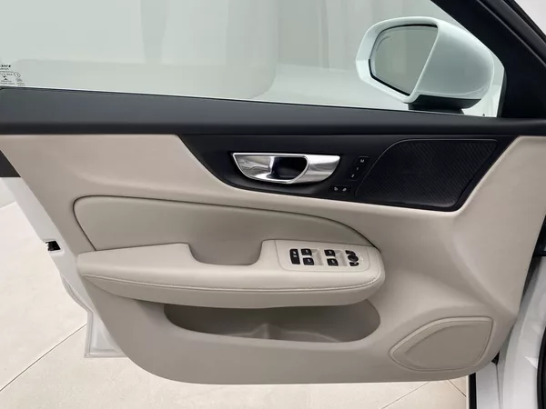Volvo V60 T6 RECHARGE BRIGHT ULTIMATE - foto 7