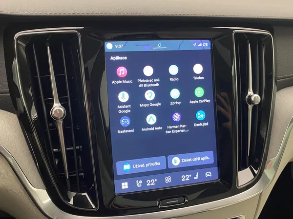 Volvo V60 T6 RECHARGE BRIGHT ULTIMATE - foto 8