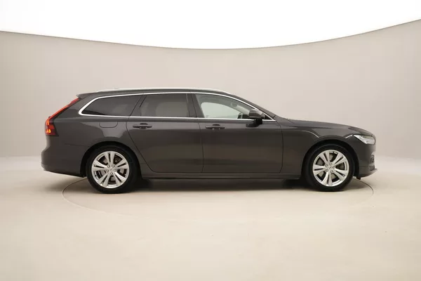 Volvo V90 B4 MOMENTUM AUT CZ - foto 14