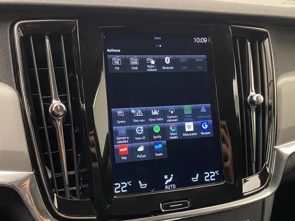 Volvo V90 B4 MOMENTUM AUT CZ - foto 43
