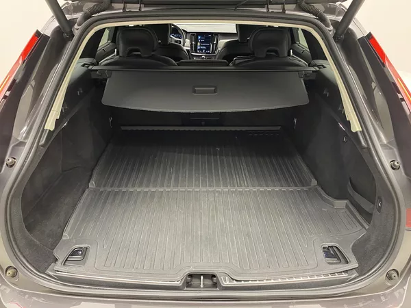 Volvo V90 B4 MOMENTUM AUT CZ - foto 6