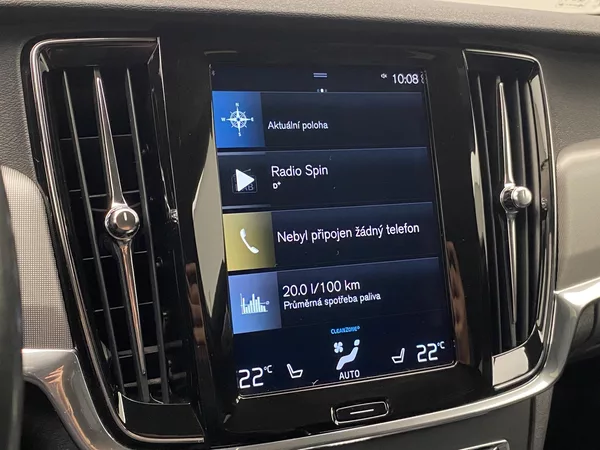 Volvo V90 B4 MOMENTUM AUT CZ - foto 8