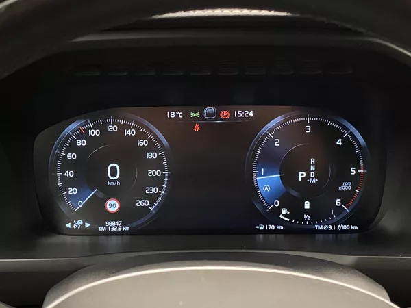 Volvo XC90 B5 AWD INSCRIPTION AUT CZ - foto 26