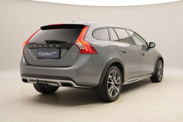 Volvo V60 CC D4 AWD SUMMUM AUT - foto 12