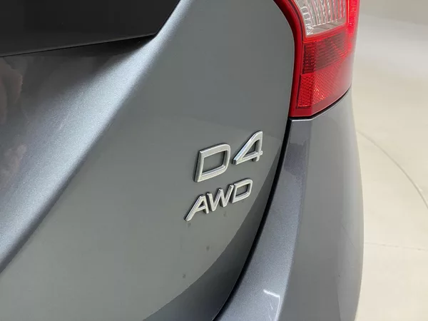 Volvo V60 CC D4 AWD SUMMUM AUT - foto 34