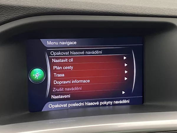 Volvo V60 CC D4 AWD SUMMUM AUT - foto 35