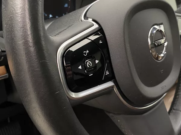 Volvo XC90 D5 AWD INSCRIPTION AUT CZ - foto 19