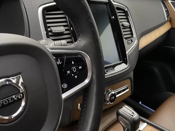 Volvo XC90 D5 AWD INSCRIPTION AUT CZ - foto 20