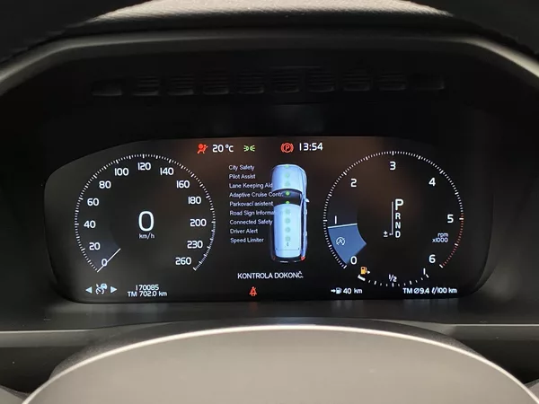 Volvo XC90 D5 AWD INSCRIPTION AUT CZ - foto 25