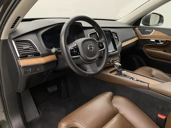 Volvo XC90 D5 AWD INSCRIPTION AUT CZ - foto 4