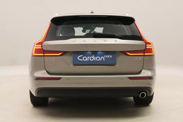 Volvo V60 D3 MOMENTUM AUT - foto 11