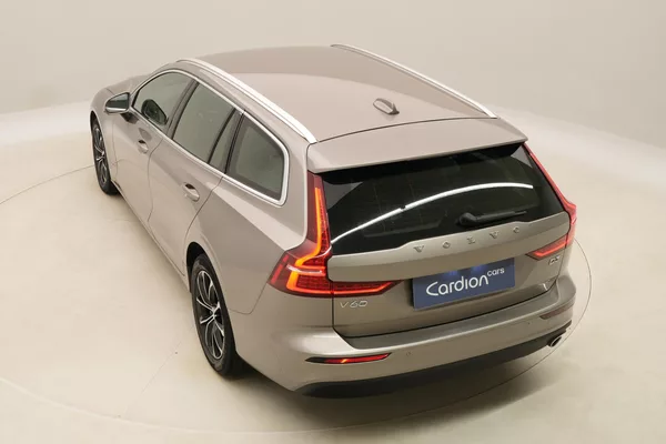 Volvo V60 D3 MOMENTUM AUT - foto 17