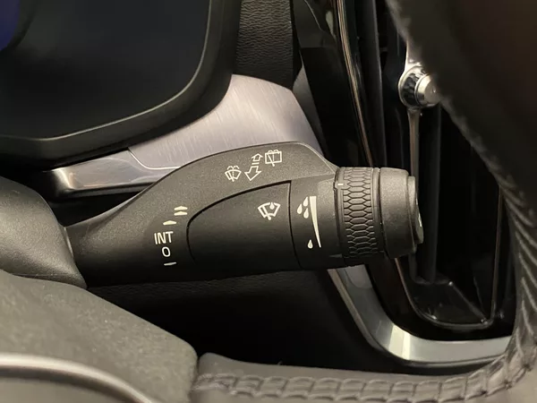 Volvo V60 D3 MOMENTUM AUT - foto 22