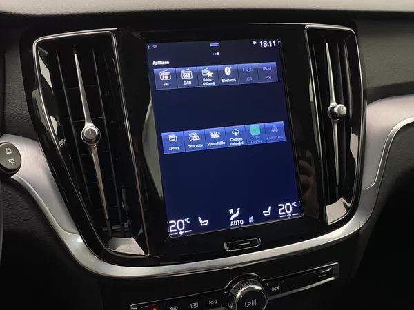 Volvo V60 D3 MOMENTUM AUT - foto 37