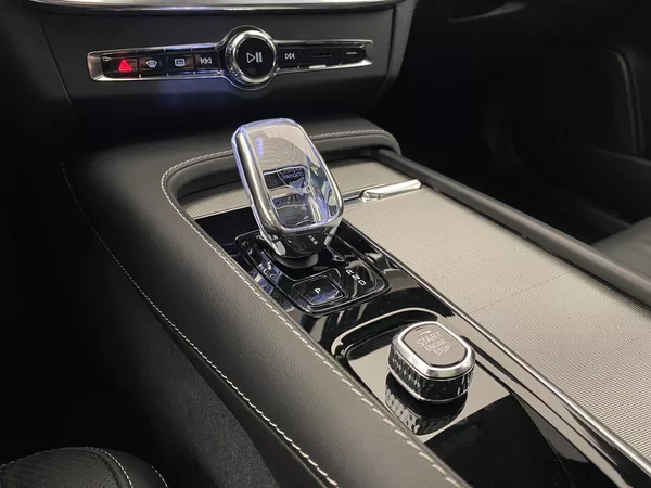 Volvo V90 B4 BRIGHT PLUS AUT - foto 27