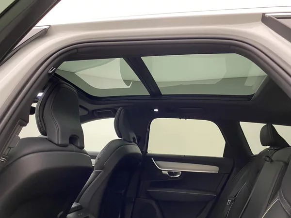 Volvo V90 B4 BRIGHT PLUS AUT - foto 33