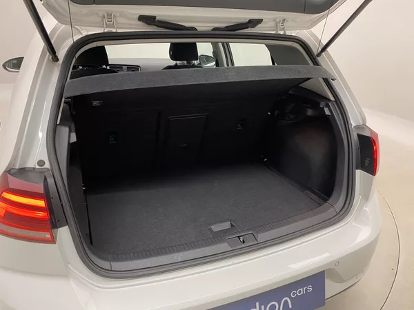 Volkswagen Golf 1.6TDI 85kW CZ - foto 6