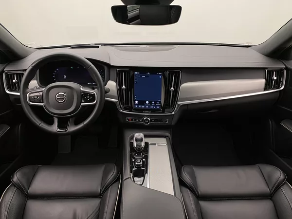 Volvo S90 B5 AWD BLACK ULTIMATE AUT CZ - foto 2