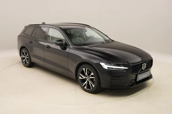 Volvo V60 B4 DARK PLUS AUT CZ - foto 16