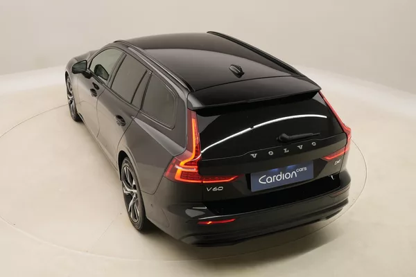 Volvo V60 B4 DARK PLUS AUT CZ - foto 17